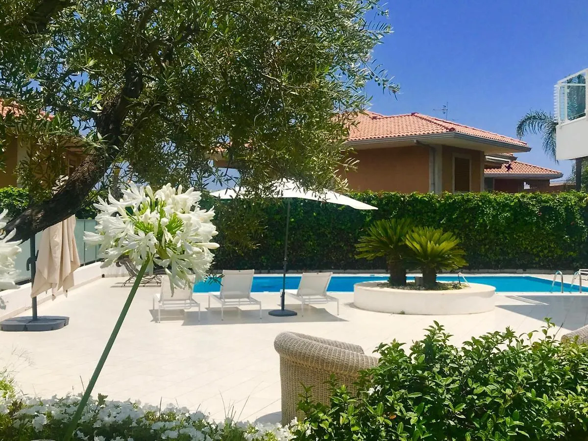 Path House - Etna & Sea View Aparthotel Riposto Italy
